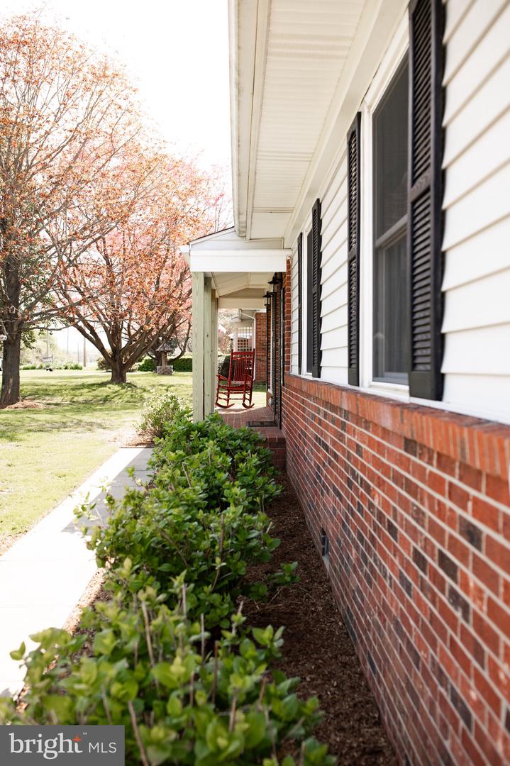 24095 Chestertown Rd Property Photo 4