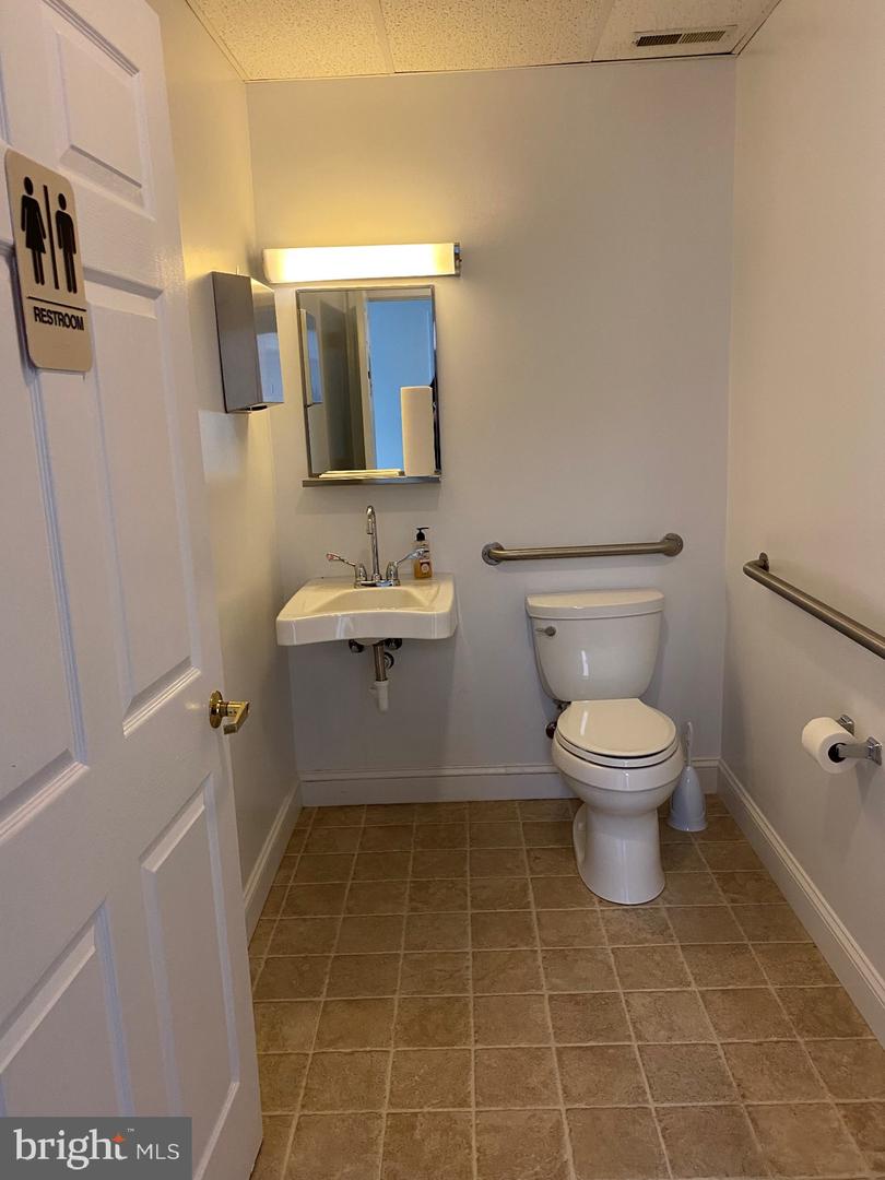 120 Speer Rd Property Photo 2