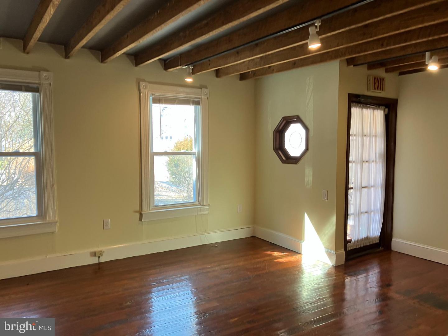 5745 S Main St #a - 1st Floor Office Property Photo 3