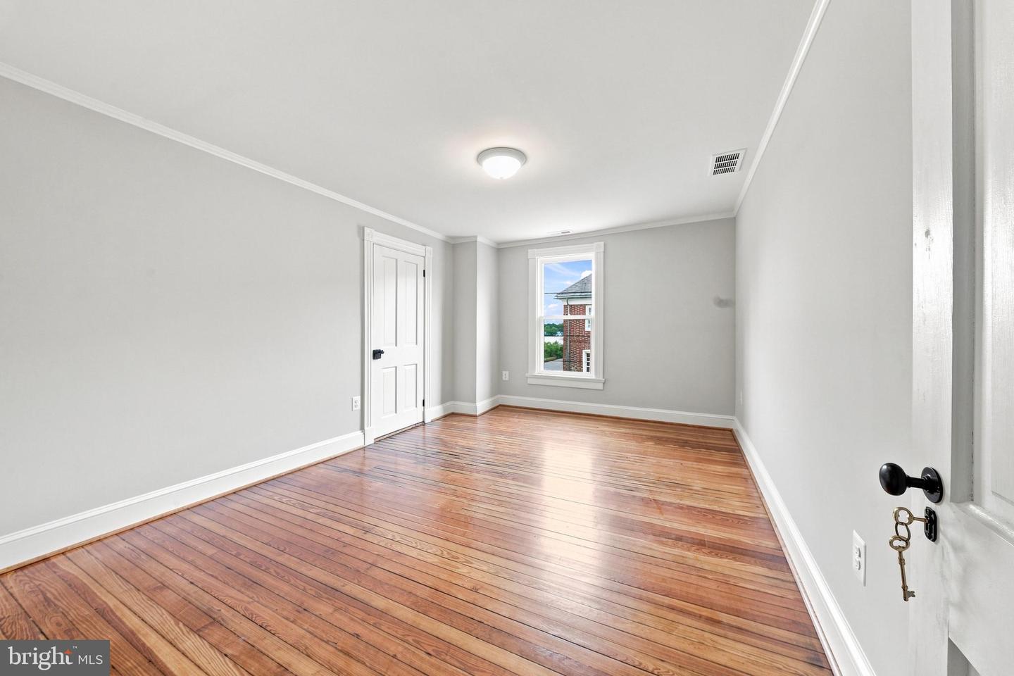 105 High St Property Photo 29