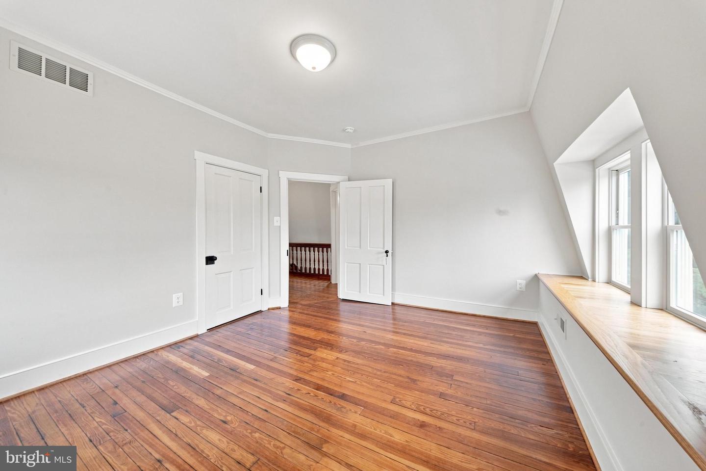 105 High St Property Photo 30
