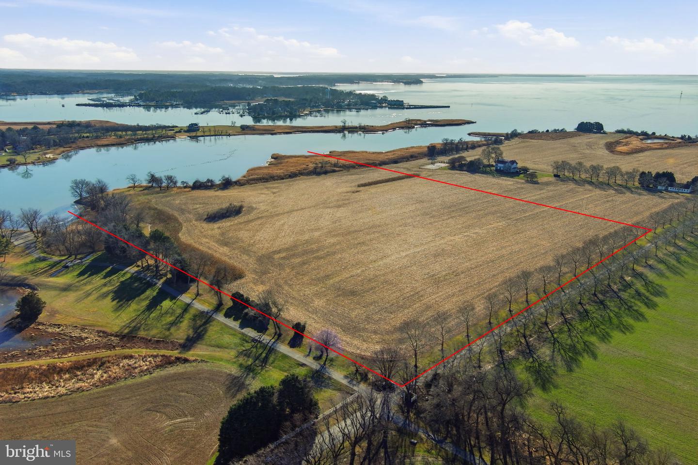 Swan Creek Rd Property Photo 1