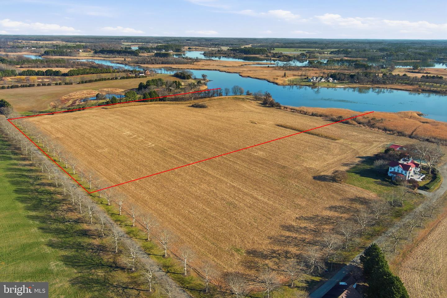 Swan Creek Rd Property Photo 5