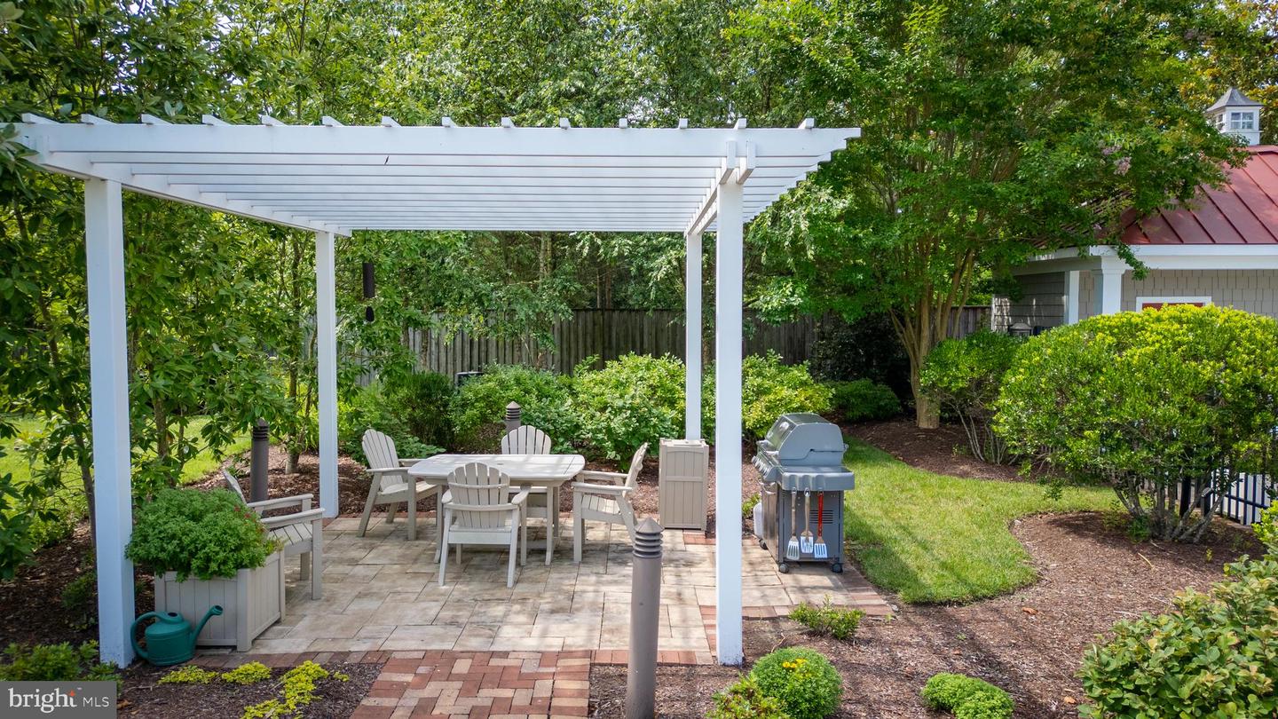 102 Little Harbor Way Property Photo 16