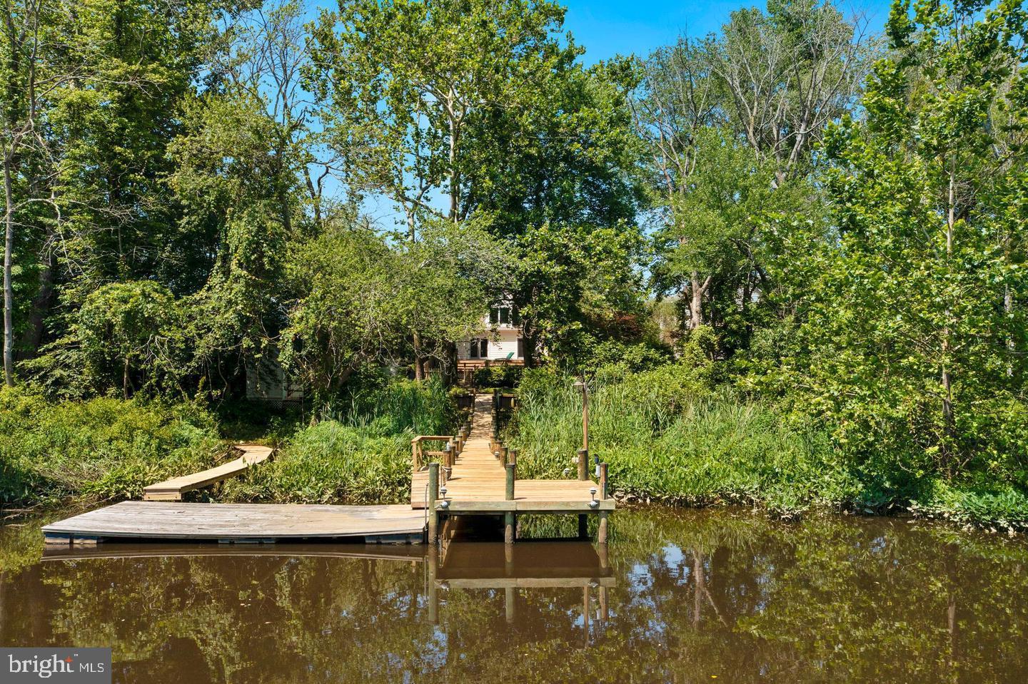 32135 River Rd Property Photo 1