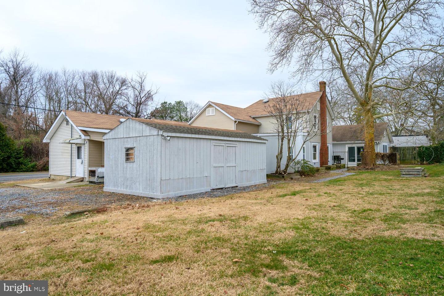 6746 Quaker Neck Rd Property Photo 10
