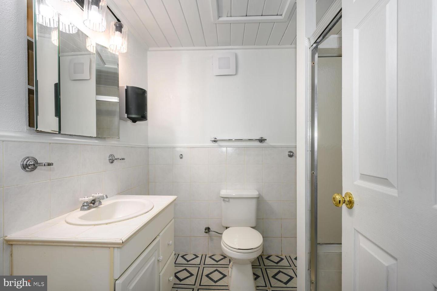 6746 Quaker Neck Rd Property Photo 32