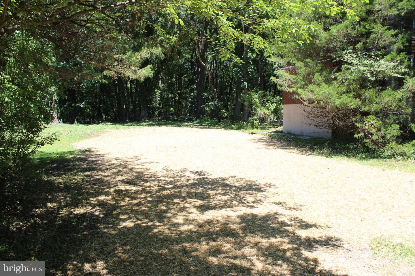 21232 Rock Hall Ave Property Photo 18