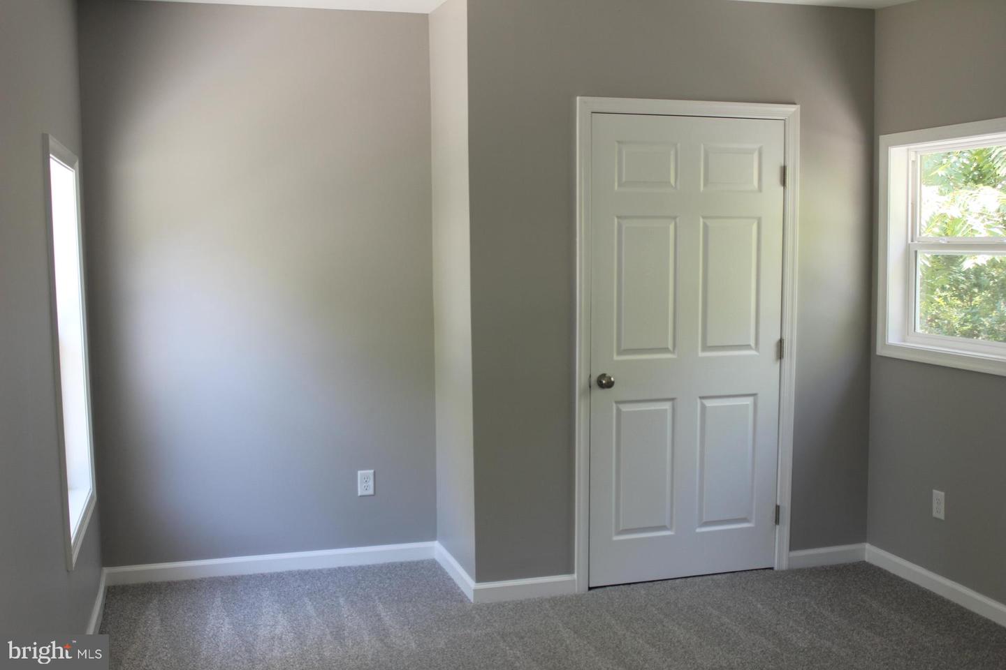 21232 Rock Hall Ave Property Photo 34