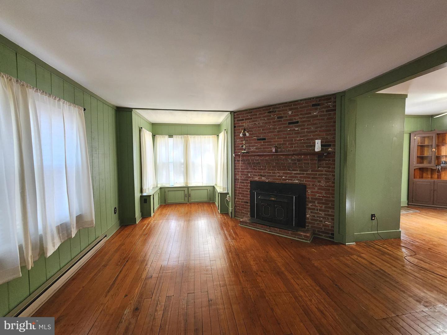201 Ericsson Ave Property Photo 36