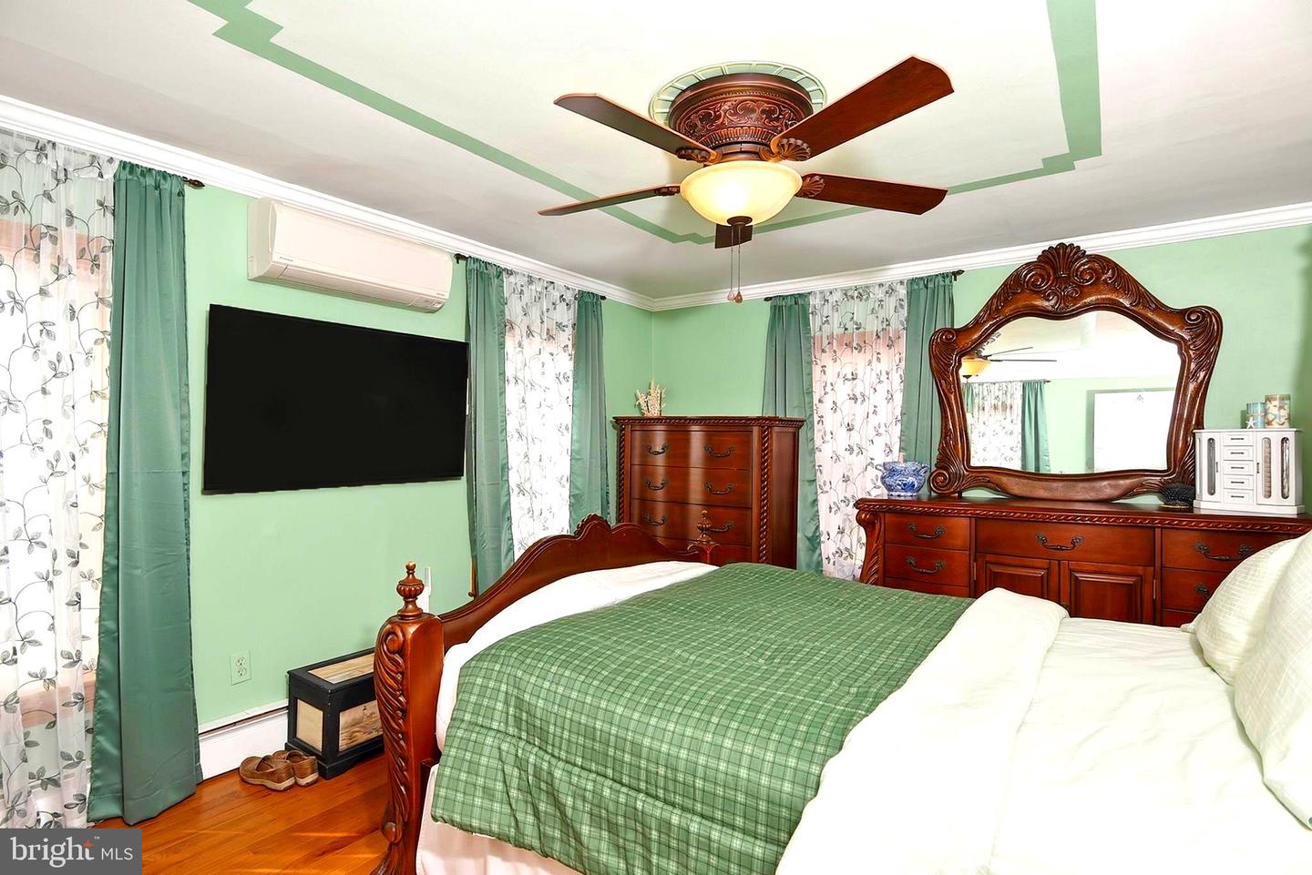 104 Main St Property Photo 23