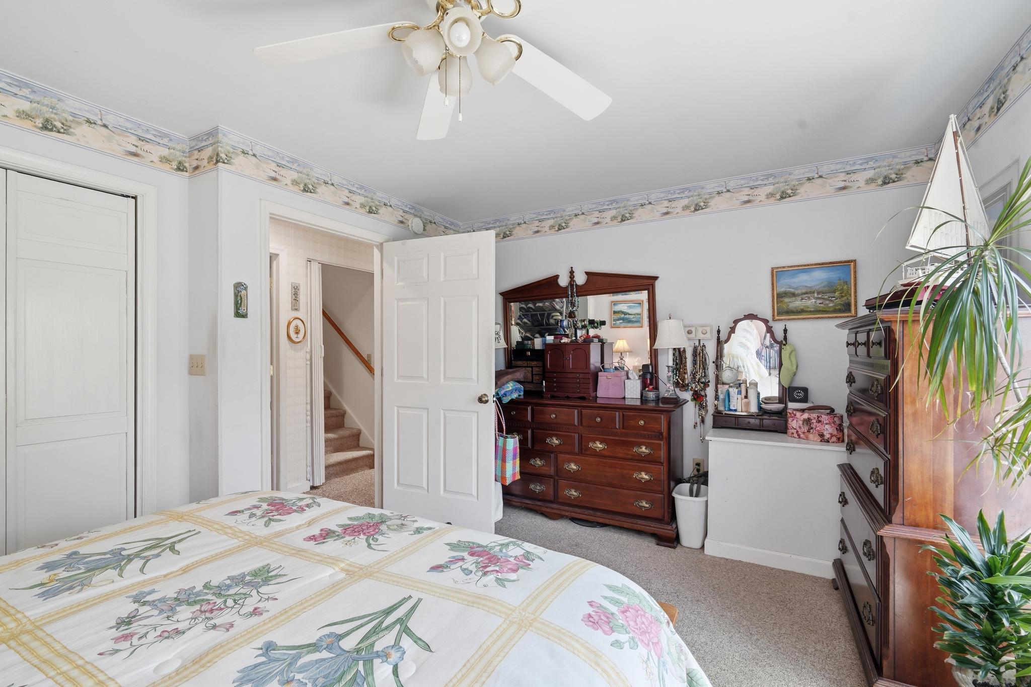 14136 Kentmore Park Rd Property Photo 26