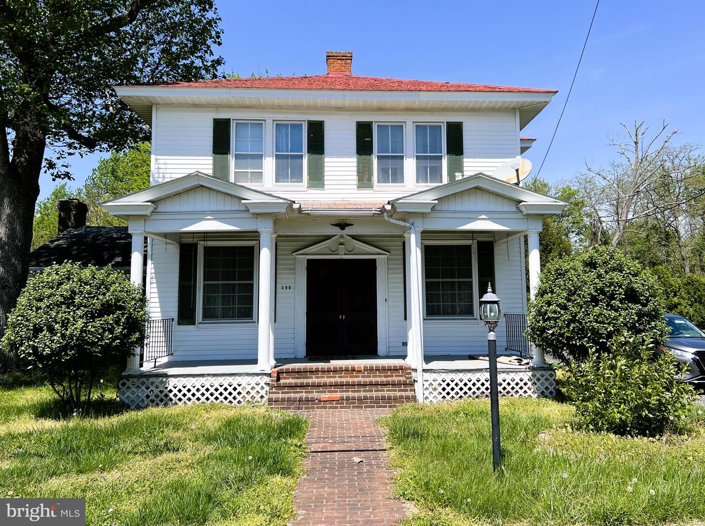 390 Hurtt Ave Property Photo 1