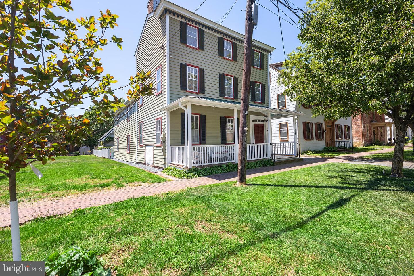 407 High St Property Photo 1