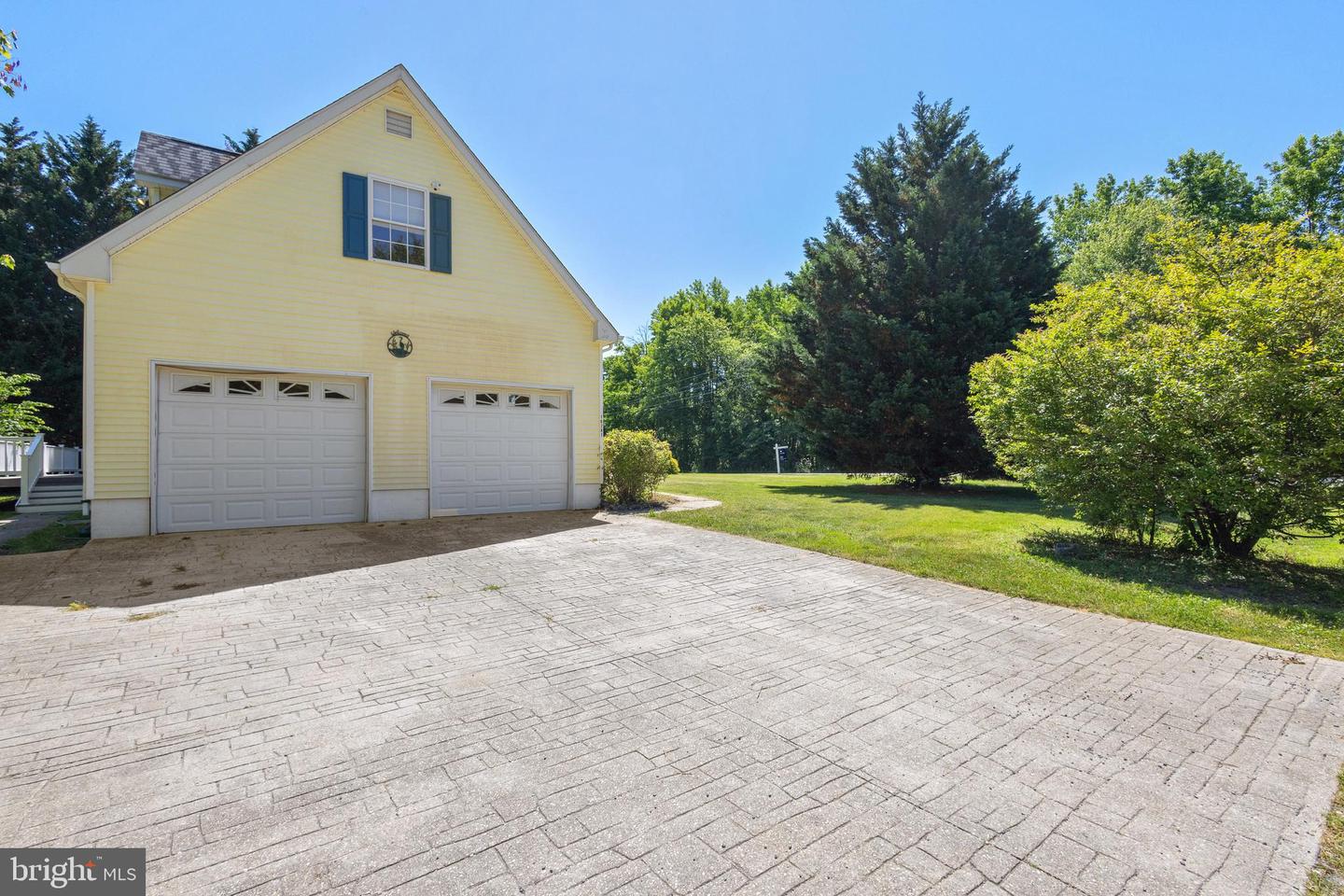 10781 Fermoy Rd Property Photo 7