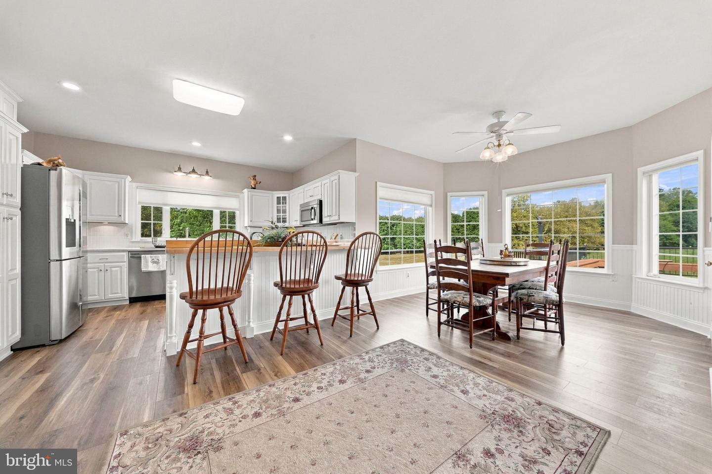 24274 Waterview Dr Property Photo 10