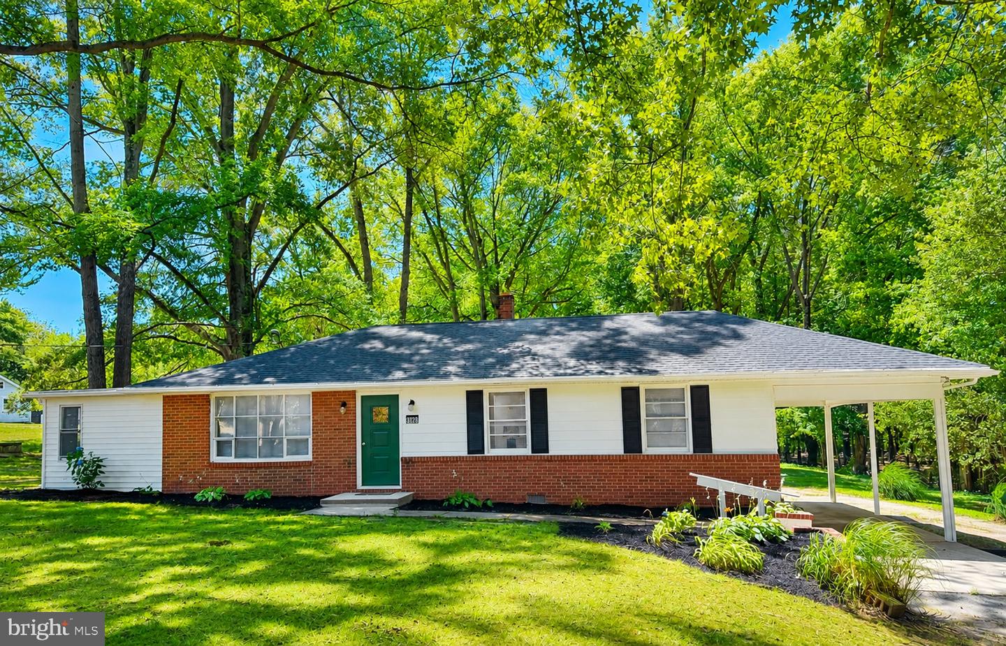 9126 FAIRLEE RD