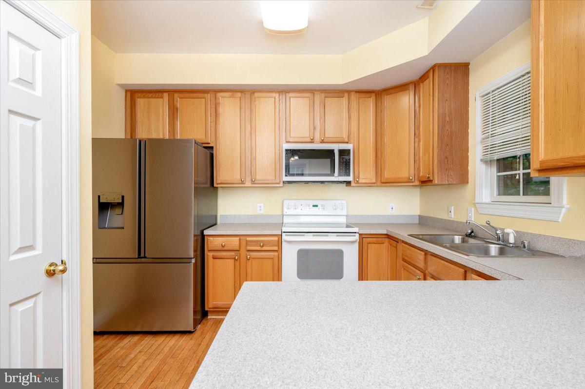 21128 Striper Run Property Photo 8