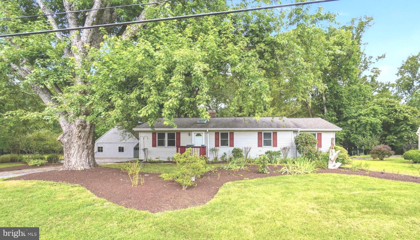 10720 Foreston Rd Property Photo 1