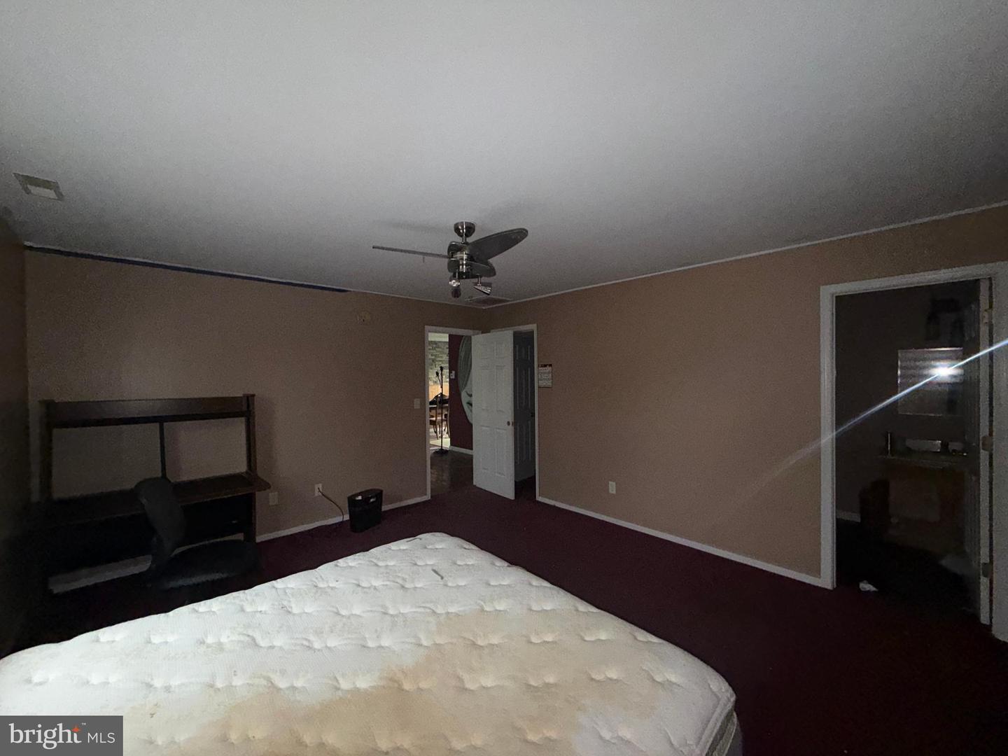 25028 Heather Ln Property Photo 5