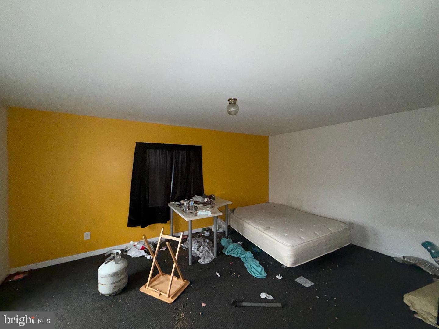 25028 Heather Ln Property Photo 13