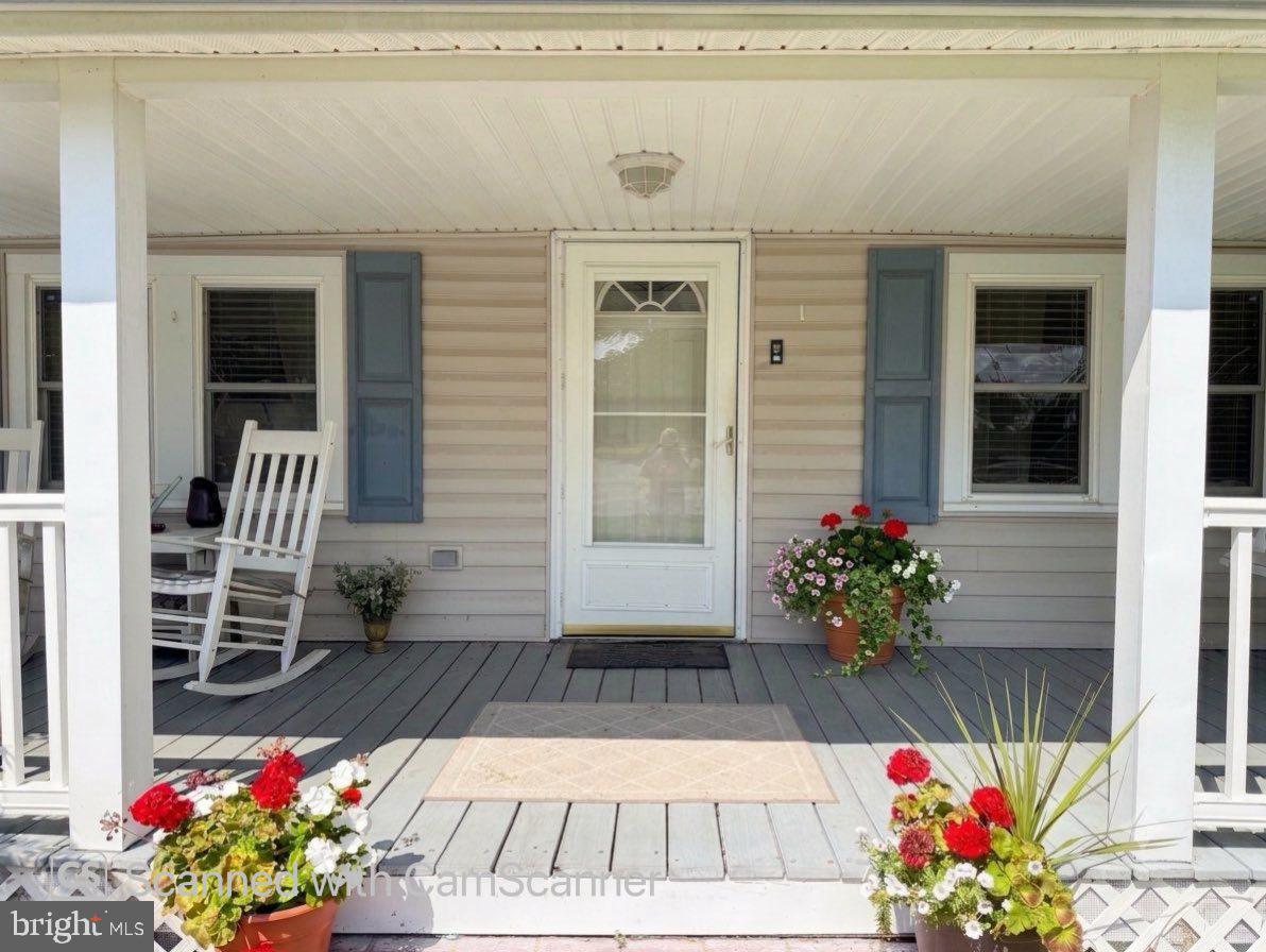 6022 N Main St Property Photo 2