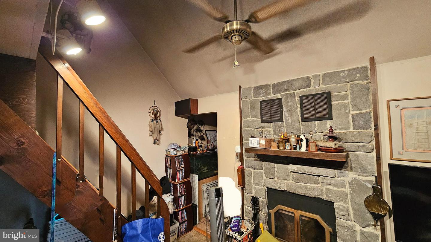 21610 Hidden Creek Dr Property Photo 18