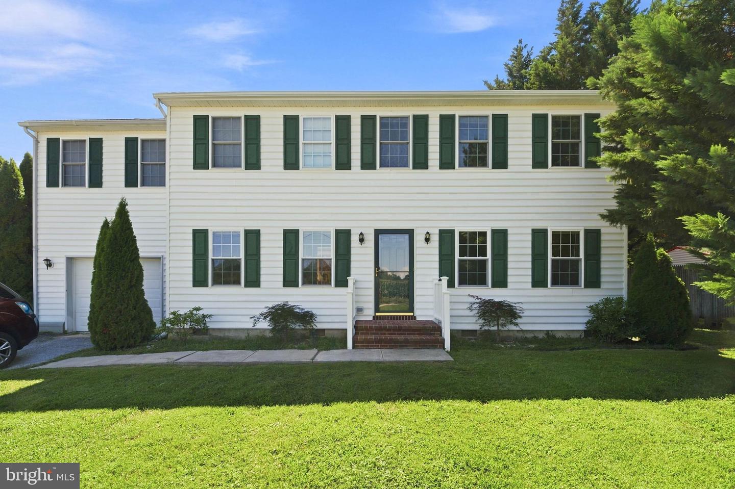 25133 Smithville Rd Property Photo 1