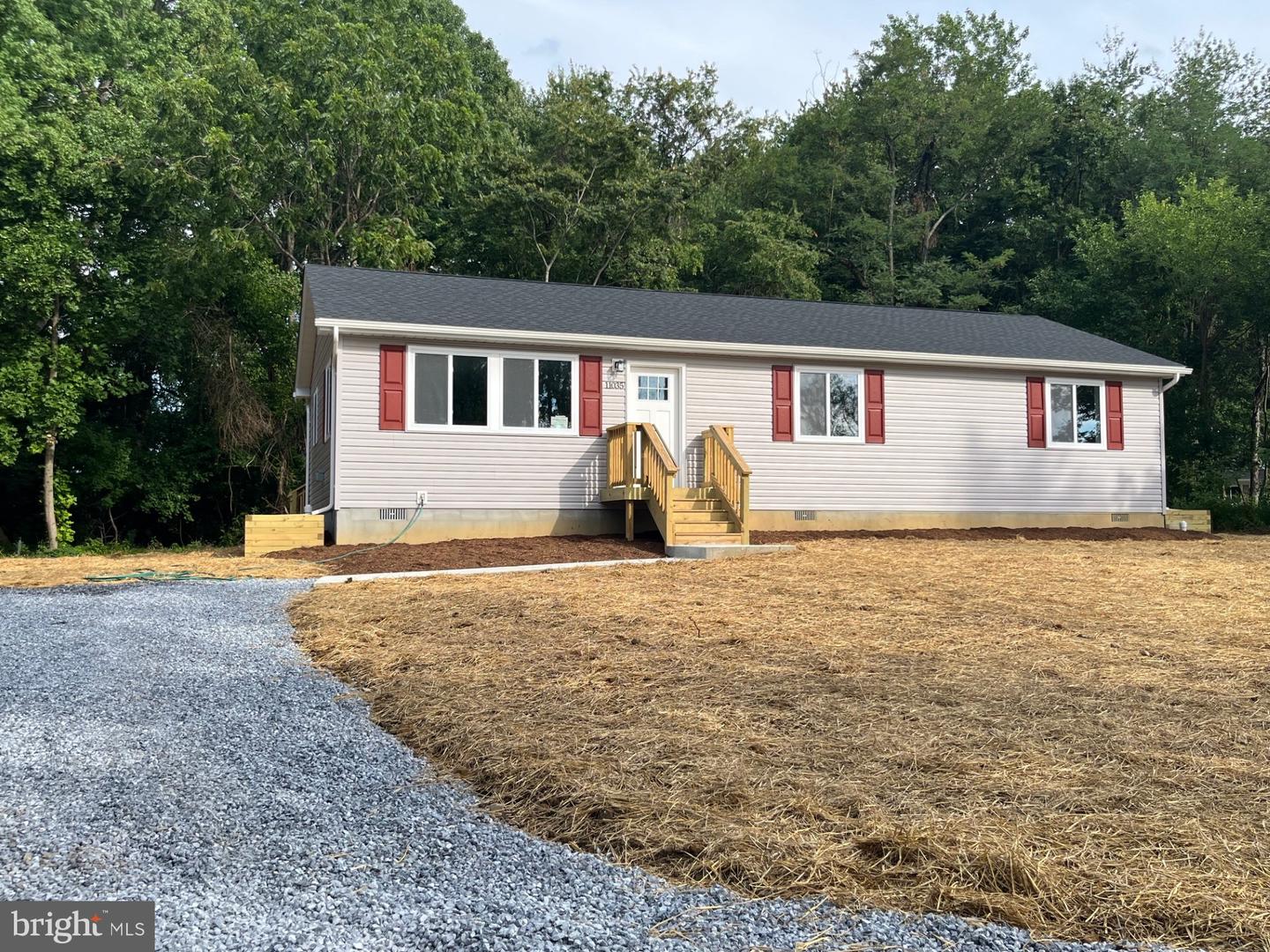 11035 BOTTOM RD