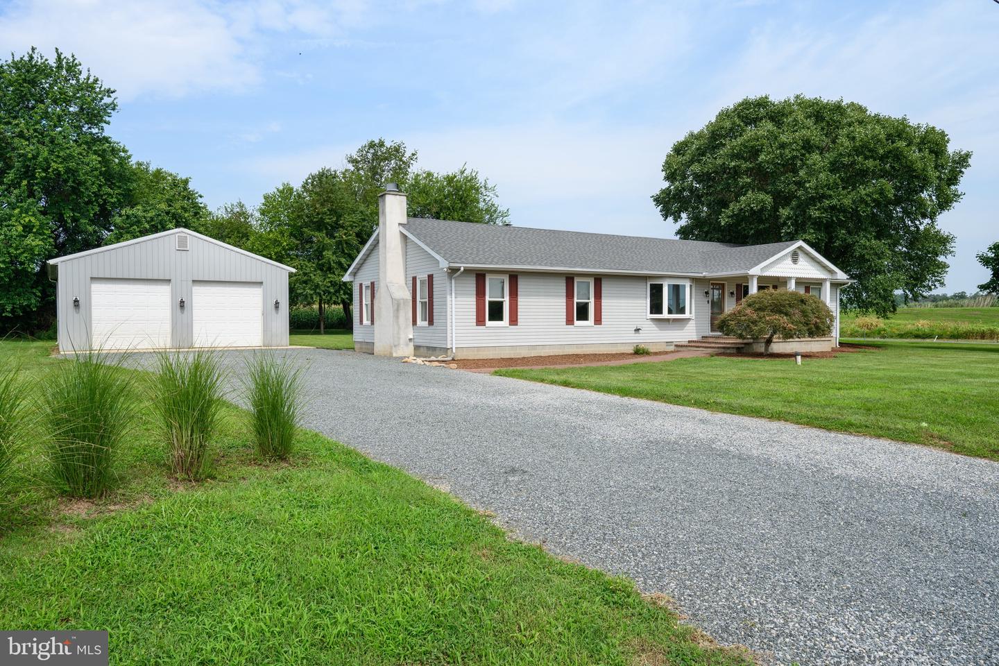 7982 Radcliffe Rd Property Photo 1