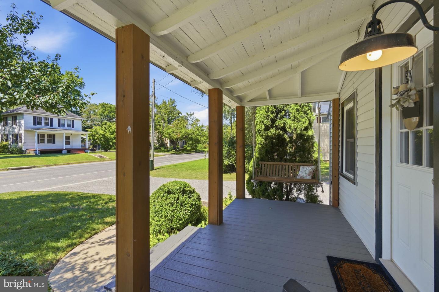 10725 Worton Rd Property Photo 11