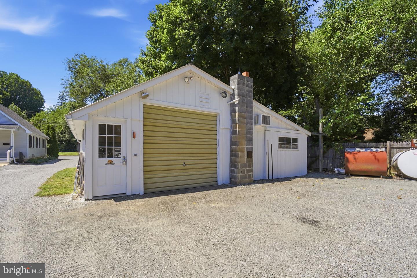 10725 Worton Rd Property Photo 35