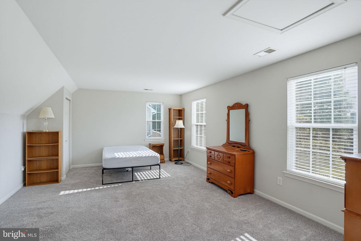 123 Trafford Dr Property Photo 28