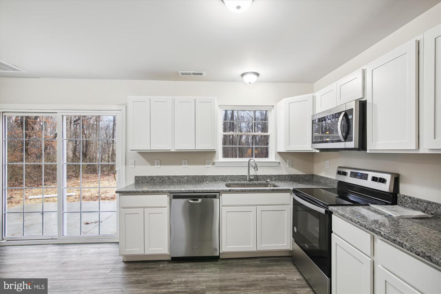 23208 Buck Neck Rd Property Photo 5