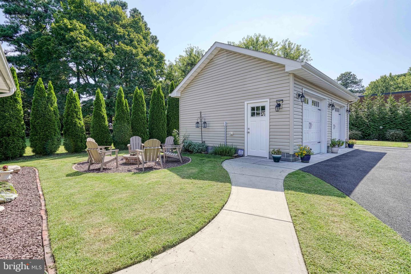 21191 W Sharp St Property Photo 66