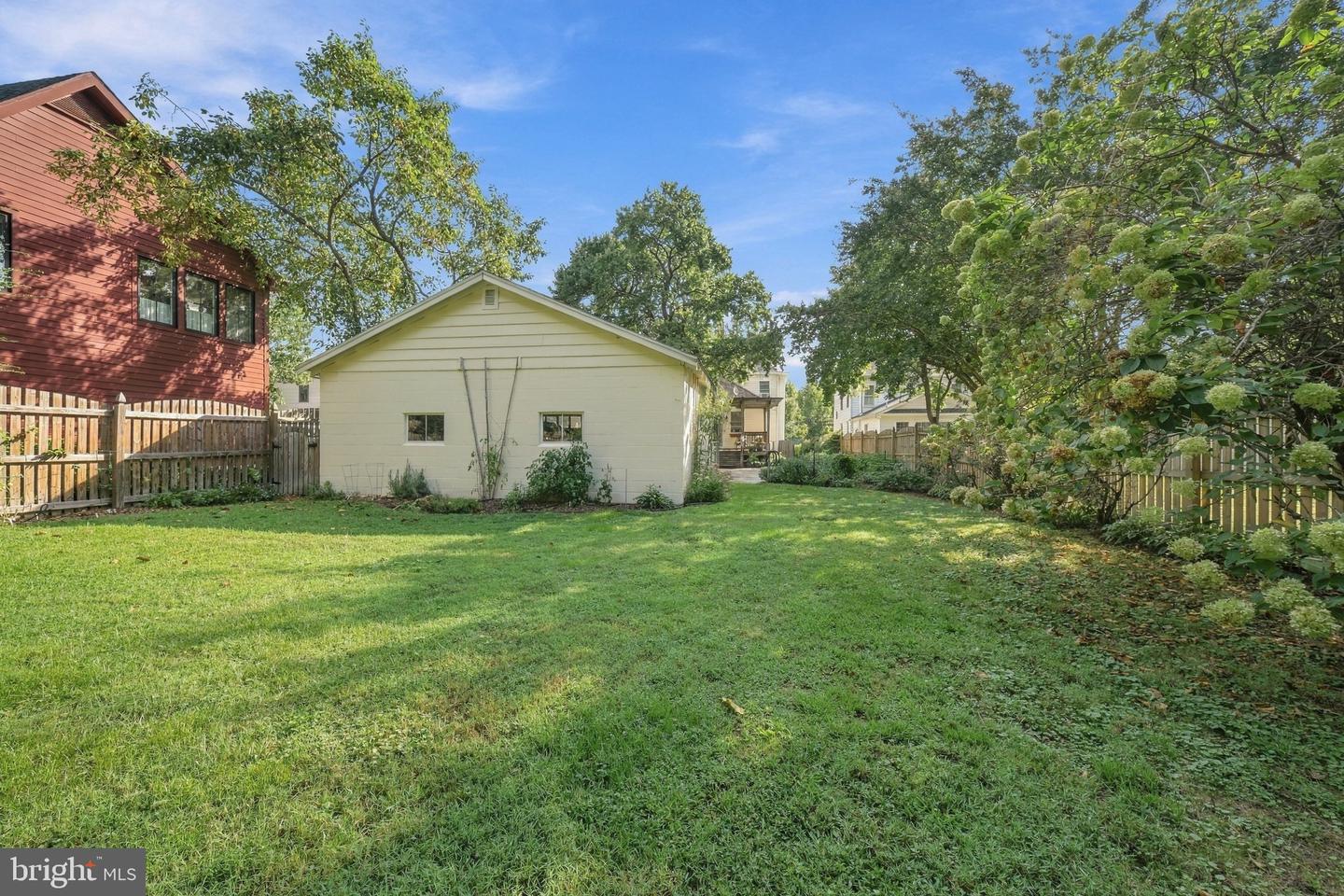 212 Washington Ave Property Photo 19