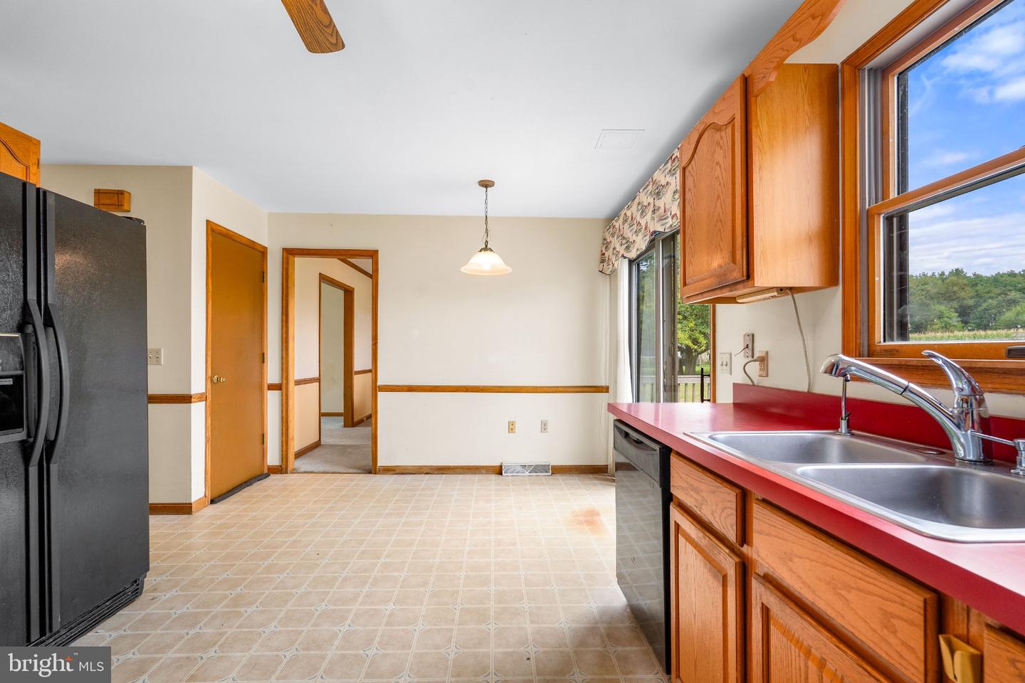 206 Maplewood Ln Property Photo 11