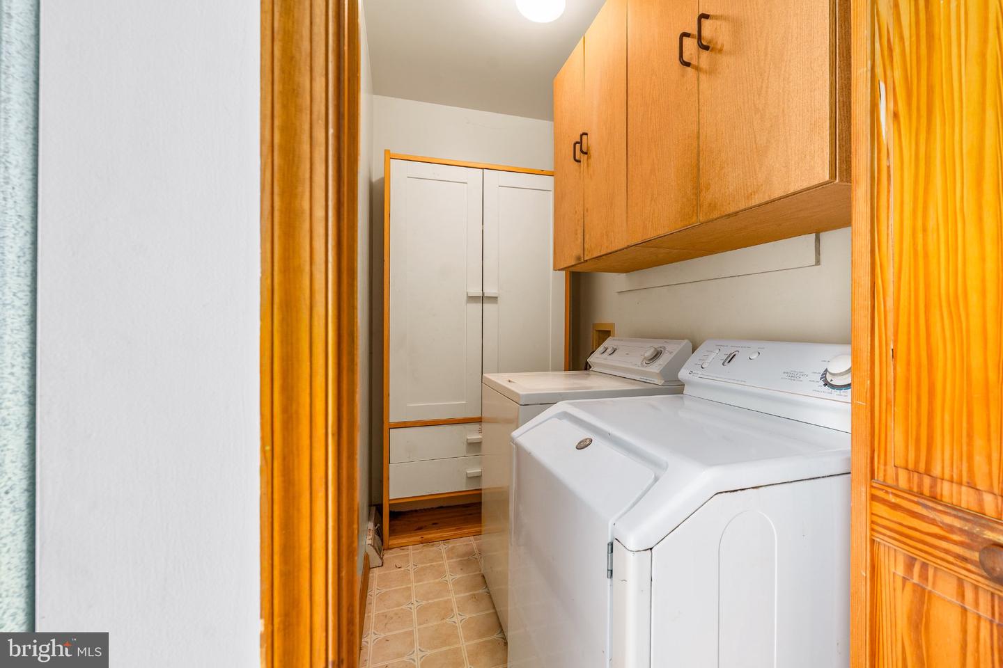206 Maplewood Ln Property Photo 14