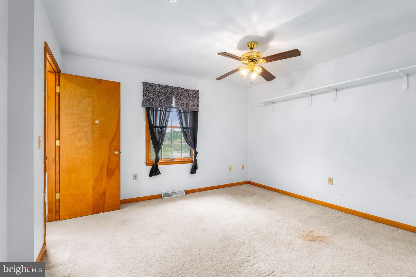 206 Maplewood Ln Property Photo 15