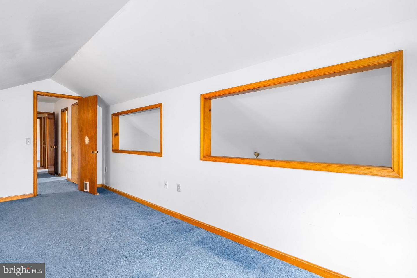 206 Maplewood Ln Property Photo 19