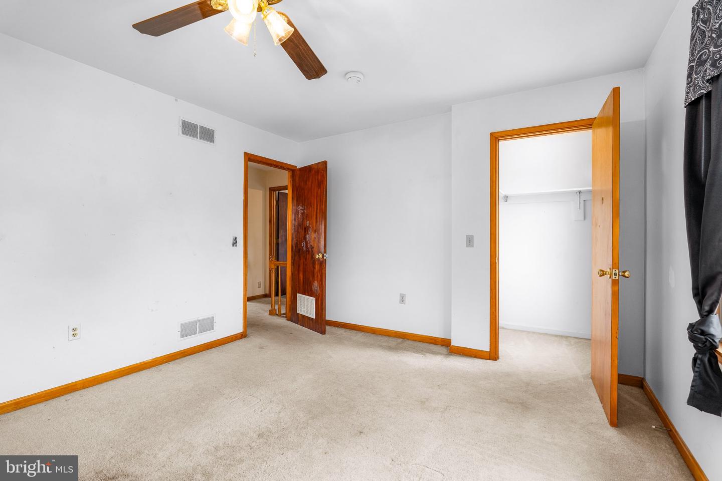 206 Maplewood Ln Property Photo 21