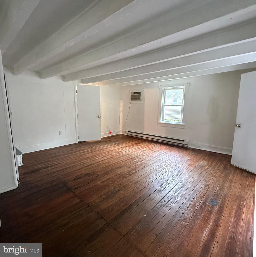 25373 Worton Lynch Rd Property Photo 7