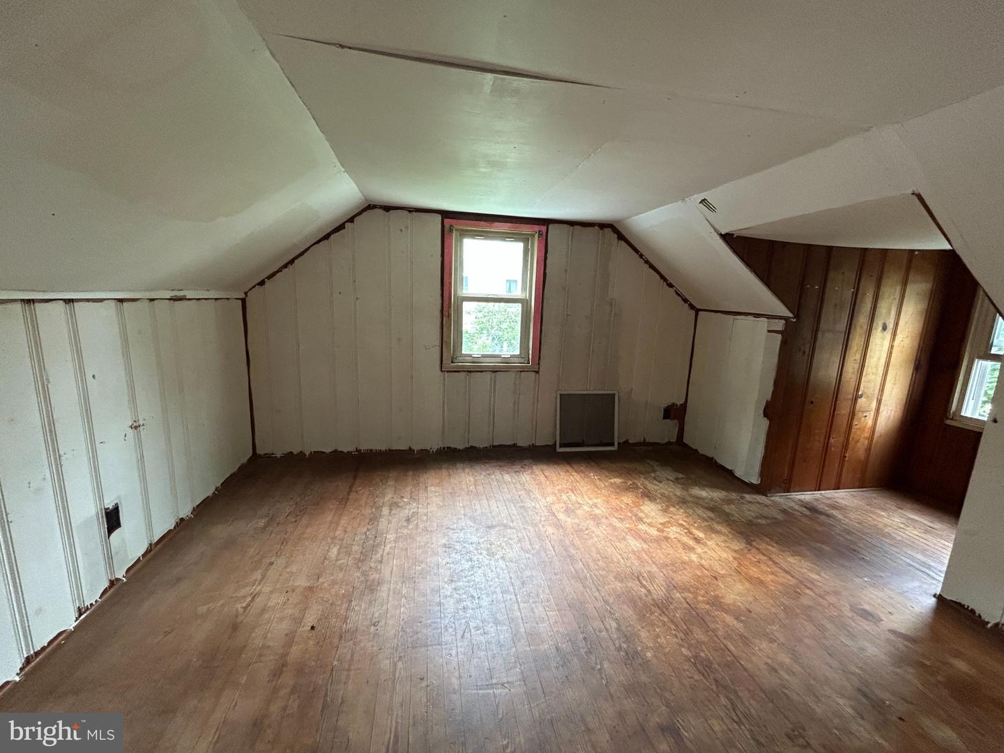 223 Mount Vernon Ave Property Photo 12