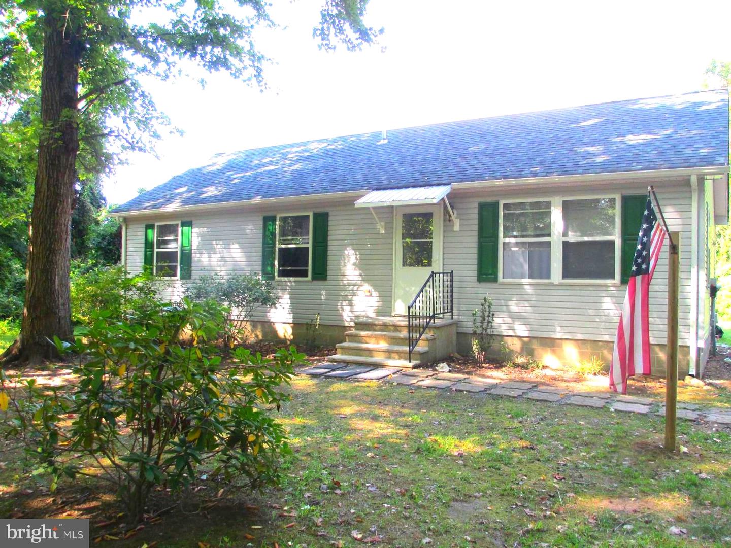 8732 Elm Rd Property Photo 1