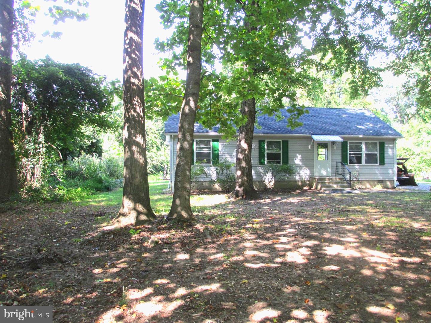 8732 Elm Rd Property Photo 3