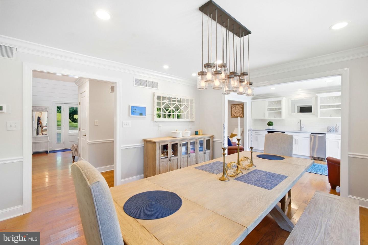 8276 Broad Neck Rd Property Photo 11