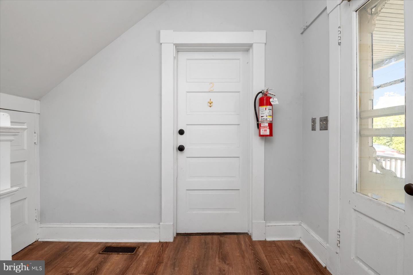 104 Maple Ave Property Photo 3