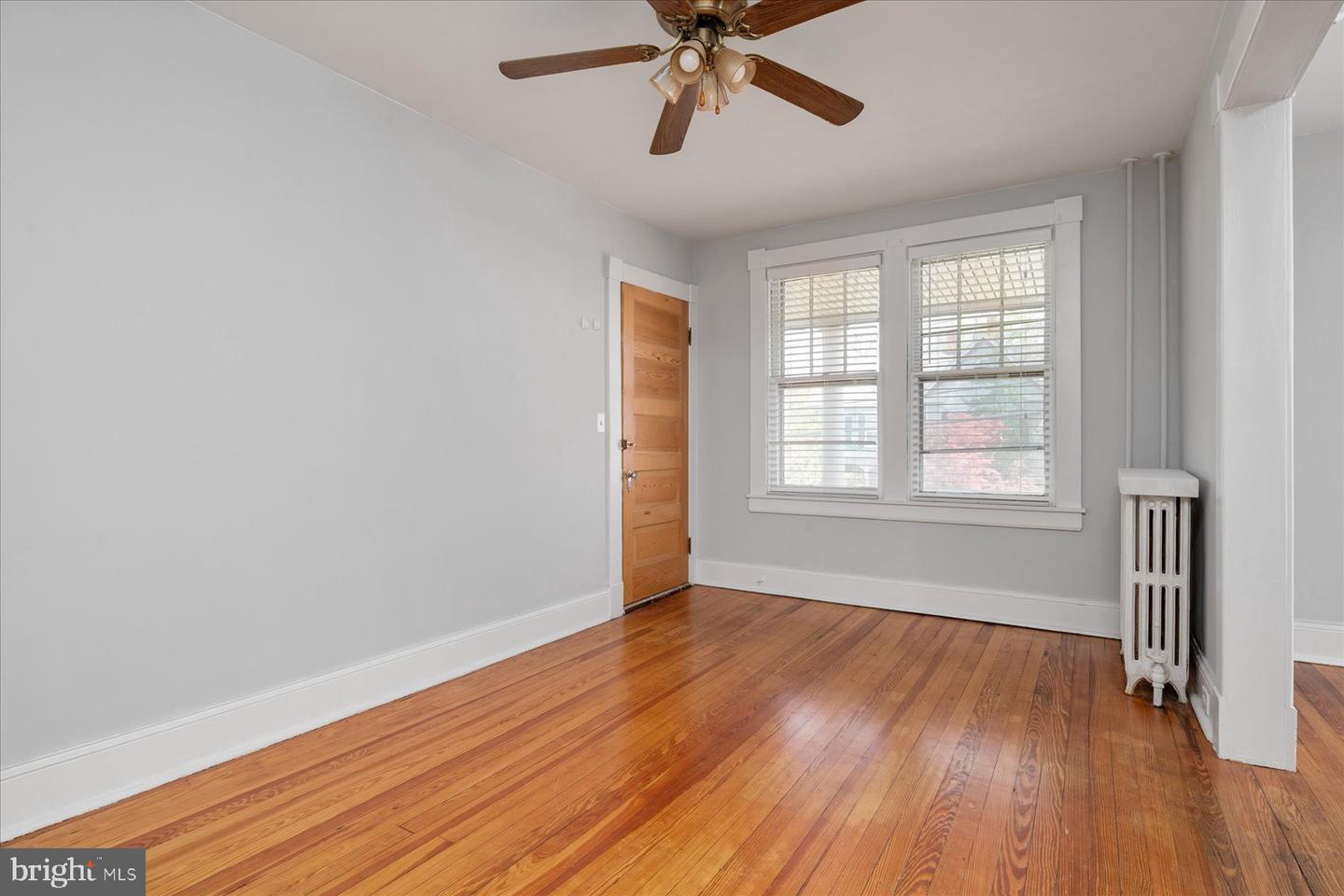 104 Maple Ave Property Photo 5