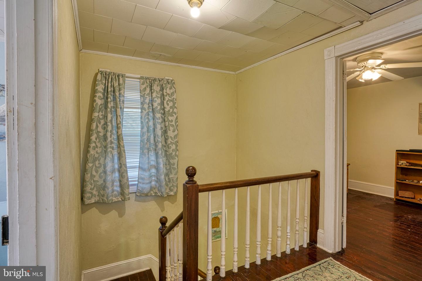 14 1st Ave Property Photo 36
