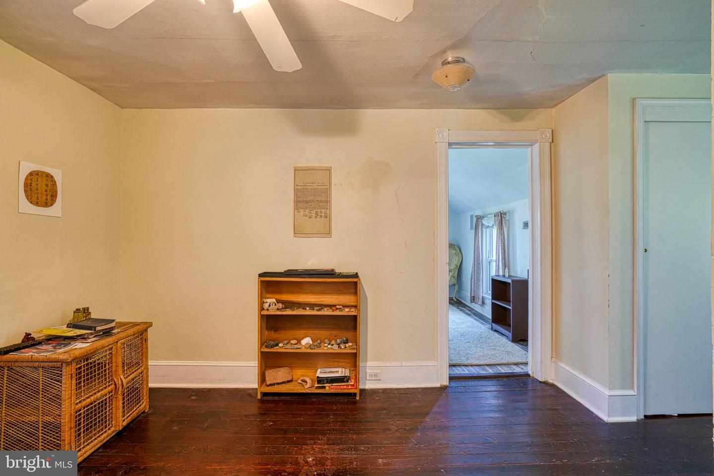 14 1st Ave Property Photo 48